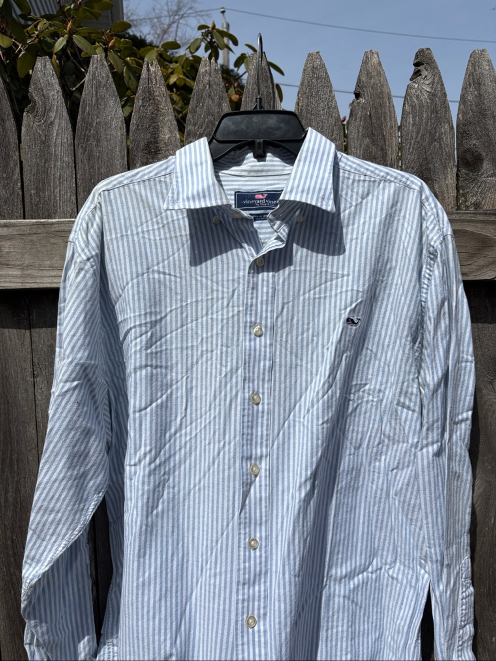 Vineyard Vines XL seersucker whale shirt!